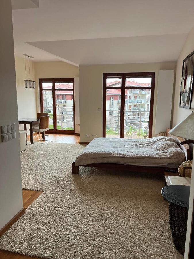 Neptun Park Apartament - 100 M Od Plazy Danzica Esterno foto