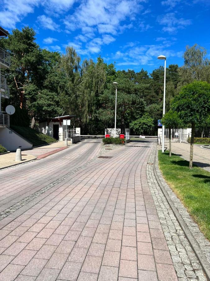 Neptun Park Apartament - 100 M Od Plazy Danzica Esterno foto